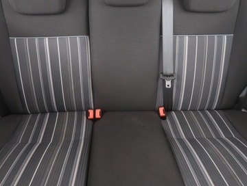 Ford Focus II Hatchback 5d 1.6 Duratec 100KM 2010 Ford Focus 1.6 16V, Salon Polska, Klima, zdjęcie 9