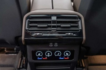 BMW Seria 5 G90-91 2025 BMW Seria 5 Duzy Rabat Kamera cofania Ogrzewanie foteli i kierownicy, zdjęcie 25