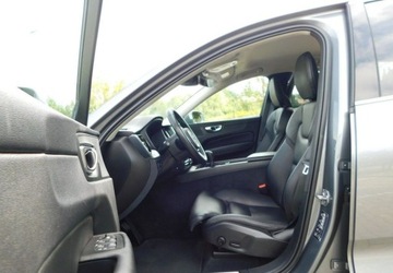 Volvo XC60 II Crossover D3 150KM 2020 Volvo XC 60 z Gwarancja Kamera Skora Podgrzewane Fotele 2.0 Diesel 150KM, zdjęcie 14
