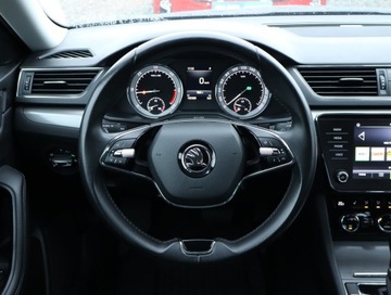 Skoda Superb III Liftback Facelifting 2.0 TDI SCR 200KM 2021 Skoda Superb 2.0 TDI, Salon Polska, Serwis ASO, zdjęcie 22