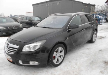 Opel Insignia I Sports Tourer 2.0 CDTI ecoFLEX Start/Stop 160KM 2011 Opel Insignia Opel Insignia I 2.0 DIESEL 160 KM 2.0 Diesel 160KM