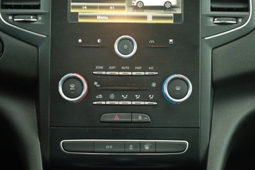 Renault Megane IV Hatchback 5d 1.3 TCe 140 FAP 140KM 2019 Renault Megane 1.3 TCe, Salon Polska, Automat, zdjęcie 9