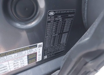 Land Rover Range Rover Velar SUV 2.0 Si4 250KM 2019 Land Rover Range Rover Velar P250 R-DYNAMIC SE od ubezpieczalni 2.0 Benzyna, zdjęcie 8