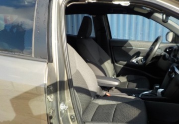 Toyota 2023 Toyota Yaris Cross 4X4 Okazja 1.5 Hybryda 92KM, zdjęcie 19