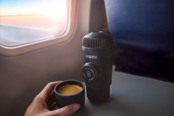 Автоматическая эспрессо-машина Wacaco Nanopresso черная