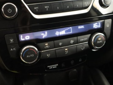Nissan Qashqai II Crossover 1.2 DIG-T 115KM 2017 Nissan Qashqai 1.2 DIG-T, Salon Polska, VAT 23%, zdjęcie 11