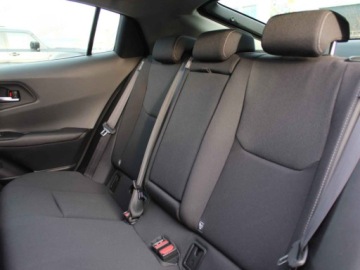 Toyota Prius V (XW60) 2.0  Hybrid Dynamic Force Plug-in 223KM 2026 Prestige 2.0 Hybrid Plug-in 223KM | Podgrzewane fotele!, zdjęcie 15
