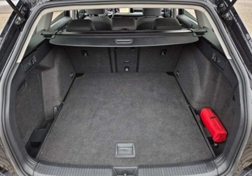 Volkswagen Golf VIII Variant 2.0 TDI 150KM 2022 Volkswagen Golf Style 2.0TDI 150KM DSG Masaz Alkantara Navi ACC Ambient Al, zdjęcie 32