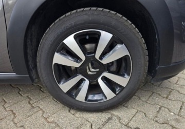 Citroen C3 III Hatchback Facelifting 1.2 PureTech 83KM 2023 Citroen C3 1,2 83KM wersja SHINE - bezwypadkowy, serwisowany, gwarancja, F, zdjęcie 9