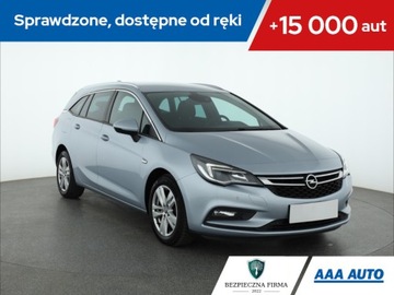 Opel Astra K Sports Tourer 1.6 CDTI 110KM 2017 Opel Astra 1.6 CDTI, Navi, Klima, Klimatronic