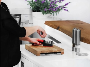 ТОЧИЛКА КУХОННЫХ НОЖЕЙ ТРЕХФАЗНОЕ КОЛЕСО 3в1 1026