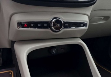 Volvo XC40 Crossover 2.0 T4 190KM 2018 Volvo XC 40 T4 190KM Inscription SKORA automat GWARANCJA zarejestrowany, zdjęcie 22