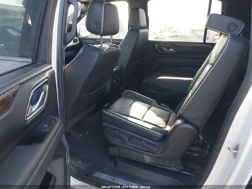 Chevrolet Suburban GMT900 2022 Chevrolet Suburban Premier 2022 5.3l 5.3 Benzyna 355KM, zdjęcie 12