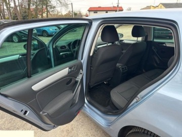 Volkswagen Golf VI Hatchback 5d 1.2 TSI 105KM 2011 Volkswagen Golf 1.2 TSI Team 105KM 2011r, zdjęcie 18