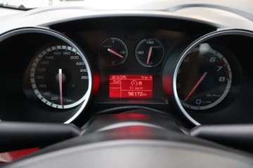 Alfa Romeo Giulietta Nuova II Hatchback 5d 1.4 TB 16v Mair 170KM 2011 Alfa Romeo Giulietta 1.4 T MultiAir, zdjęcie 8