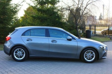 Mercedes Klasa A W177/V177 Hatchback 1.3 160 109KM 2020 Mercedes-Benz Klasa A A160 1.3 Benzyna Style I Wlasciciel Serwis Auto Bezw, zdjęcie 20