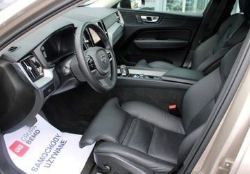 Volvo XC60 II 2023 Volvo XC 60 Volvo XC60 2.0 190KM A8 Plus Dark Salon PL FV23 Serwis ASO GWA, zdjęcie 10