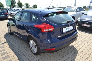 Ford Focus III Hatchback 5d facelifting 1.0 EcoBoost 100KM 2015 ford focus, zdjęcie 4