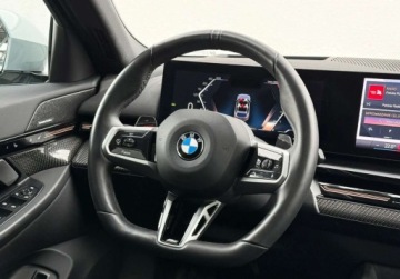 BMW Seria 5 G90-91 Touring 2.0 520d 197KM 2024 BMW Seria 5 I wlasciciel M Pro 360 Hak Gwarancja Bezwypadkowy FVAT23, zdjęcie 16