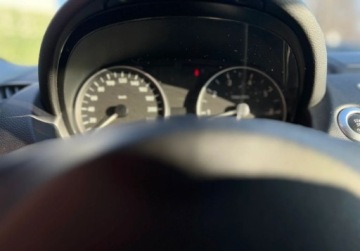 BMW Seria 1 E81/E87 Hatchback 5d E87 1.6 116i 122KM 2009 BMW Seria 1 Klima Alu Super stan Gwarancja w cenie Warszawa VFJA 1.6 122KM, zdjęcie 20