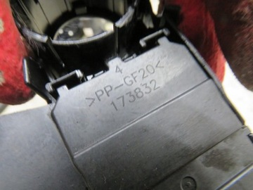 MINCE SPÍNAČ SVĚTEL SUBARU XV