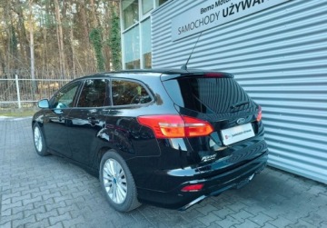Ford Focus III Kombi Facelifting 2.0 TDCi 150KM 2016 Ford Focus 2.0 TDCI 150KM ST-Line SalonPL SerwisASO Gwarancja 2.0 Diesel, zdjęcie 4