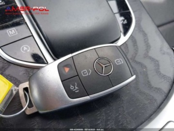 Mercedes GLC C253 2020 Mercedes-Benz GLC 2020 Mercedes-Benz GLC GLC 300 SUV 2.0 Benzyna 255KM, zdjęcie 10