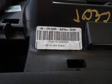 DESKA ROZDĚLOVAČE KOKPIT PEUGEOT 208 I EVROPA