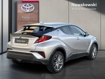 Toyota C-HR I Crossover Facelifting 1.8 Hybrid 122KM 2023 Toyota C-HR 1.8 Hybrid Executive 1.8 Hybrid Execut, zdjęcie 28