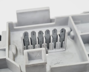 OPEL VECTRA C SEDAN HB ВСТАВКА ЗАДНЕГО ФОНАРЯ ЗАДНЯЯ ЛЕВАЯ