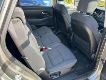 Kia Carens IV Minivan 1.7 VGT CRDI 115KM 2014 Kia Carens 2014r po serwisie bezwypadkowy 1.7 Diesel 115KM 7osób, zdjęcie 11