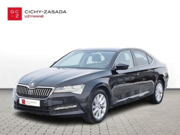 Skoda Superb III Liftback Facelifting 2.0 TDI SCR 200KM 2022 Skoda Superb SalonPL 2.0TDI 200KM DSG Ambition Czujniki El.Bagaznik Smartl
