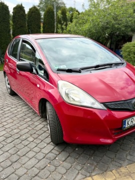 Honda Jazz III 1.2 i-VTEC 90KM 2011 HONDA JAZZ 1.2 BENZYNA - 2012 - GARAŻOWANA - ZABEZPIECZONE PODWOZIE, zdjęcie 3