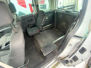 Mercedes Citan W415 Tourer 1.5 111 CDI 110KM 2017 Mercedes Citan Tourer Niepełnosprawnych inwalida, zdjęcie 4