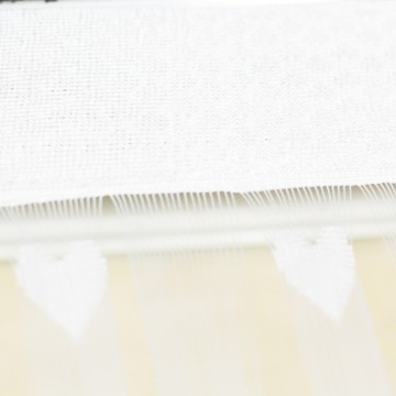 Дверная перегородка с кисточками