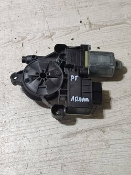 SEAT ARONA 2019 ZADNÍ PRAVÁ MOTOREK ZVEDÁNÍ OKNO DVEŘE ZADNÍCH