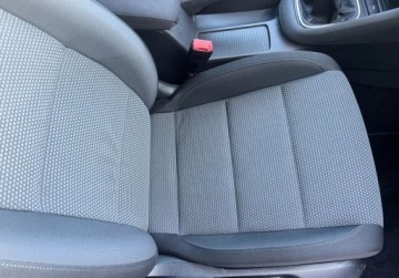 Volkswagen Golf VI Variant 1.2 TSI 105KM 2011 Volkswagen Golf Variant 1.2Turbo 105KM 6Bieg.Klima ALU 2xParktr.Temp.Kurty, zdjęcie 13