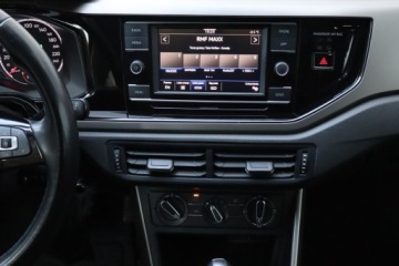 Volkswagen Polo VI Hatchback 5d 1.0 TSI 95KM 2020 VW Polo 1.0 TSI, Salon Polska, Serwis ASO, zdjęcie 12