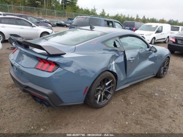 Ford Mustang VI 2024 Ford Mustang Dark Horse 2024 5.0l 5.0 Benzyna 500KM, zdjęcie 2