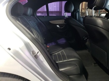 Mercedes Klasa C W205 2018 Mercedes-Benz Klasa C 2018 MERCEDES-BENZ C 43 4MATIC AMG 3.0 Benzyna 385KM, zdjęcie 8