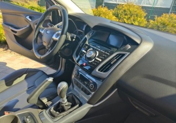 Ford Focus III Kombi 2.0 Duratorq TDCi DPF 140KM 2013 Ford Focus TITANIUM Gwarancja Super Stan Skora Ksenon Zobacz 2.0, zdjęcie 22