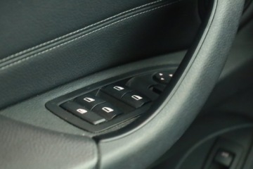 BMW X1 F48 2019 BMW X1 sDrive18i, Salon Polska, Automat, Skóra, zdjęcie 16