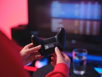 АККУМУЛЯТОРНАЯ ПОДСТАВКА ДЛЯ XBOX SERIES X/S АККУМУЛЯТОР ДЛЯ КОНТРОЛЛЕРА НАБОР ДЛЯ ИГРЫ И ЗАРЯДКИ НА 20 ЧАСОВ