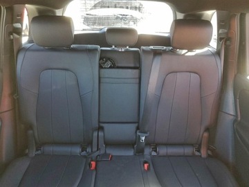 Mercedes GLB 2023 Mercedes-Benz GLB 250 2023 2.0L 2.0 Benzyna 221KM, zdjęcie 10