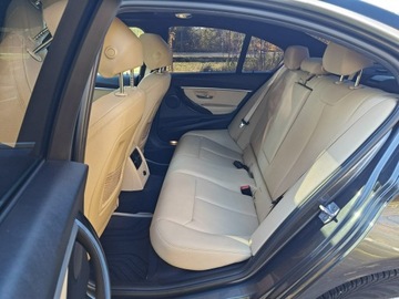 BMW Seria 3 F30-F31-F34 2017 BMW 330 Plug in, zdjęcie 21