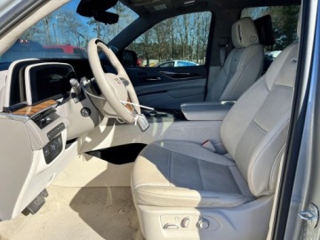 Cadillac Escalade III 2024 Cadillac Escalade 2024 6.2 Benzyna 420KM, zdjęcie 7