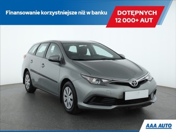 Toyota Auris II Touring Sports Facelifting 1.6 Valvematic 132KM 2016 Toyota Auris 1.6 Valvematic, Salon Polska, Klima