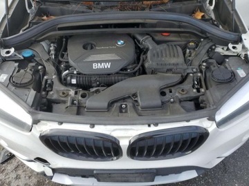 BMW X1 F48 2017 BMW X1 2017 BMW X1 SDRIVE28I 2.0 Benzyna 228KM, zdjęcie 12