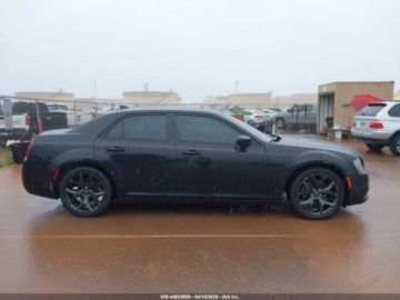 Chrysler 300C II 2022 Chrysler 300 Touring 2022 3.6 Benzyna 292KM, zdjęcie 5