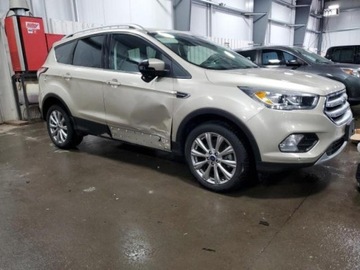 Ford Escape III 2018 Ford Escape Titanium 2.0 Benzyna 245KM, zdjęcie 5